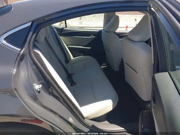 LOT-1-45316631 2025 TOYOTA CAMRY - Image 8