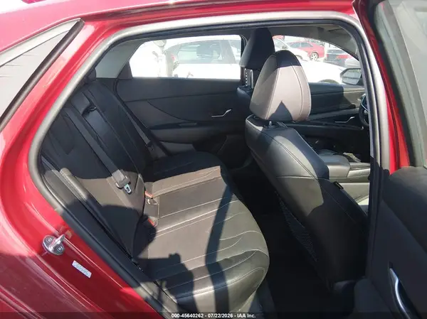 LOT-1-45640262 2023 HYUNDAI ELANTRA - Image 8