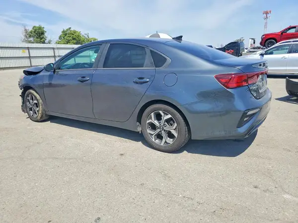 LOT-3-49924806 2019 KIA FORTE - Image 2