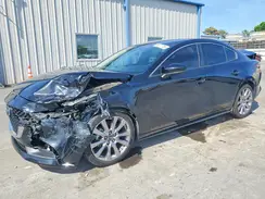 LOT-3-50671706 2020 MAZDA 3