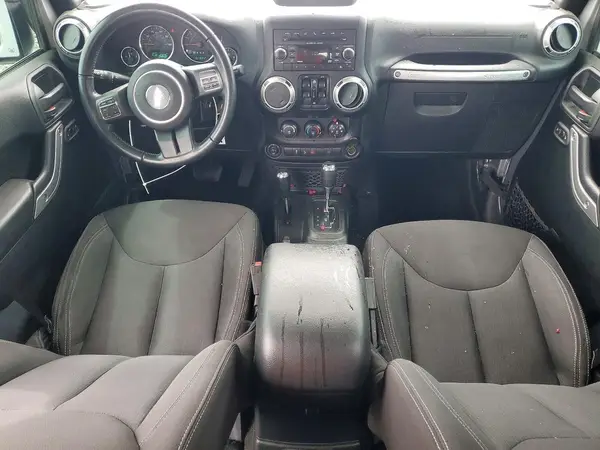 LOT-3-53082986 2018 JEEP WRANGLER - Image 8