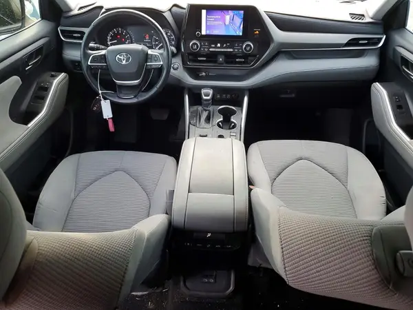LOT-3-58993406 2023 TOYOTA HIGHLANDER - Image 8