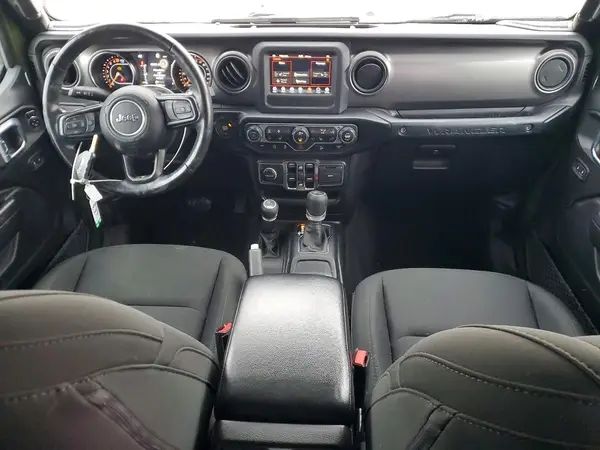 LOT-3-75379965 2021 JEEP WRANGLER - Image 8