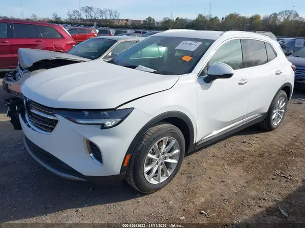 LRBAZLR40MD082794 2021 BUICK ENVISION - Image 2