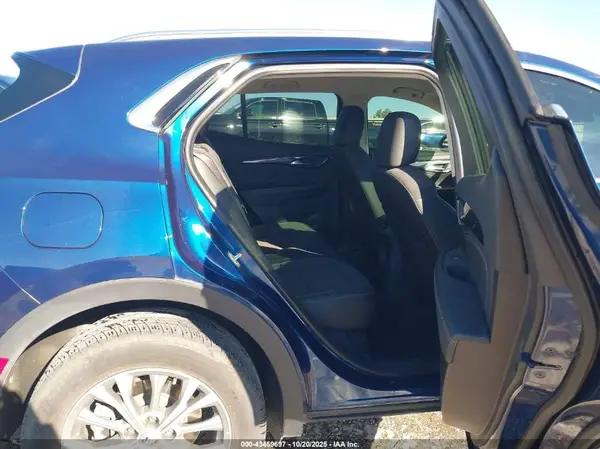 LRBAZLR40ND137861 2022 BUICK ENVISION - Image 8