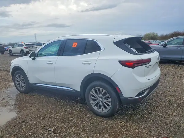 LRBAZLR40ND168253 2022 BUICK ENVISION - Image 2