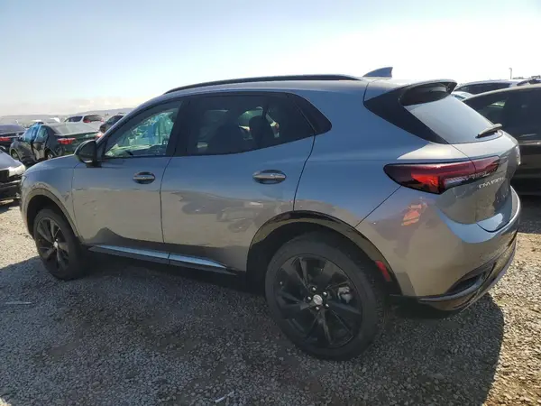 LRBAZLR41MD097692 2021 BUICK ENVISION - Image 2