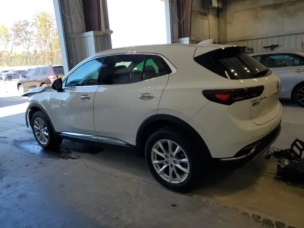 LRBAZLR41MD102387 2021 BUICK ENVISION - Image 2