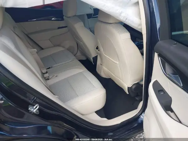 LRBAZLR41MD109453 2021 BUICK ENVISION - Image 8