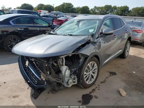 LRBAZLR41ND020631 2022 BUICK ENVISION - Image 2