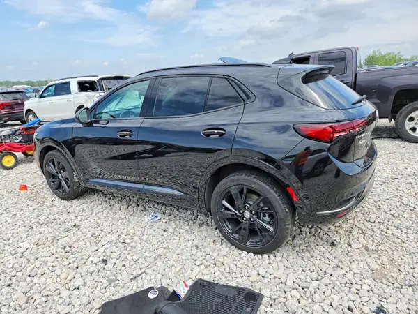 LRBAZLR41ND112600 2022 BUICK ENVISION - Image 2