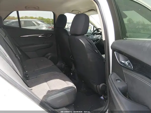 LRBAZLR42ND166505 2022 BUICK ENVISION - Image 8