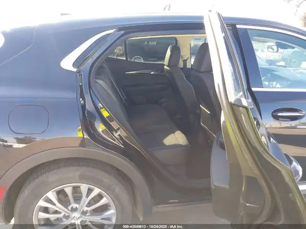 LRBAZLR42PD127867 2023 BUICK ENVISION - Image 8