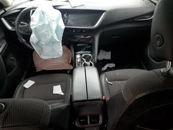 LRBAZLR43MD047442 2021 BUICK ENVISION - Image 8