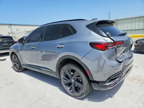 LRBAZLR43ND068454 2022 BUICK ENVISION - Image 2