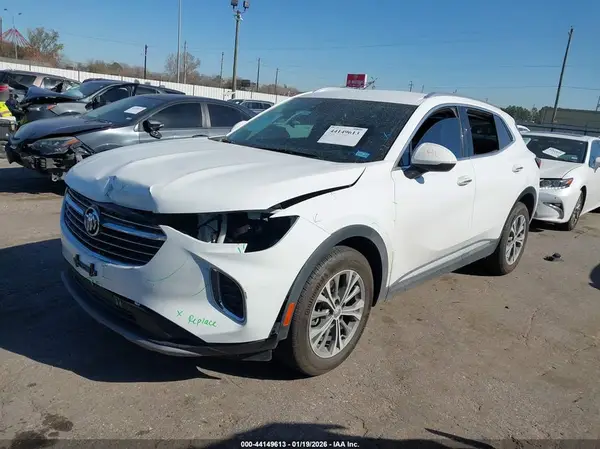 LRBAZLR43ND138468 2022 BUICK ENVISION - Image 2