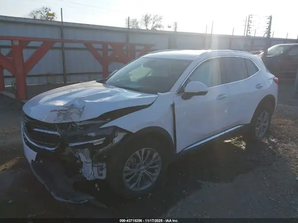 LRBAZLR44PD013238 2023 BUICK ENVISION - Image 2