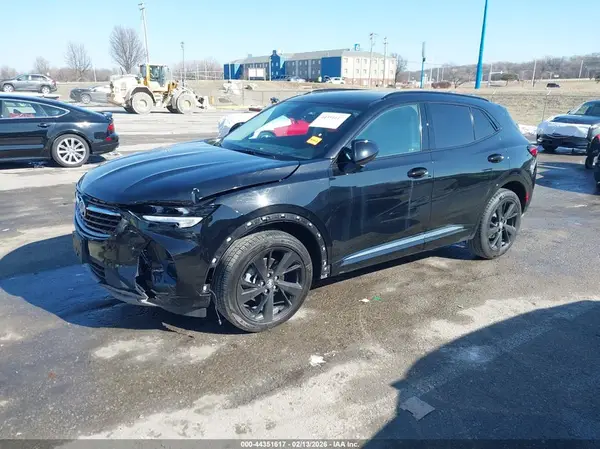 LRBAZLR44PD100234 2023 BUICK ENVISION - Image 2