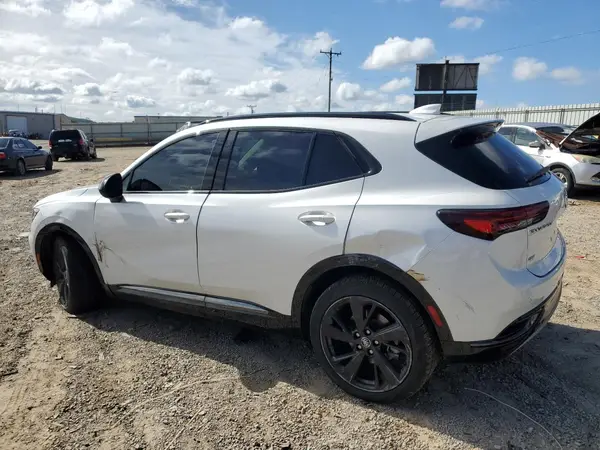 LRBAZLR44PD127336 2023 BUICK ENVISION - Image 2