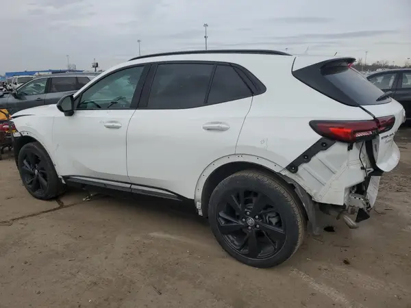 LRBAZLR45ND016209 2022 BUICK ENVISION - Image 2