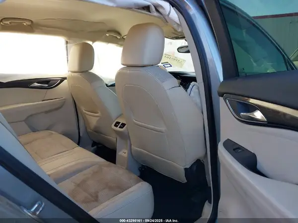 LRBAZLR45PD077305 2023 BUICK ENVISION - Image 8