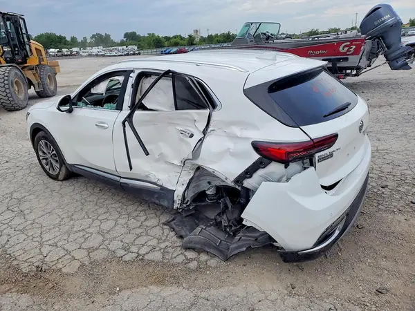 LRBAZLR46ND159010 2022 BUICK ENVISION - Image 2
