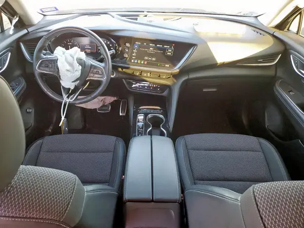 LRBAZLR46PD025889 2023 BUICK ENVISION - Image 8