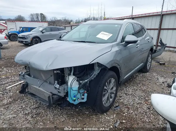 LRBAZLR46PD116399 2023 BUICK ENVISION - Image 2