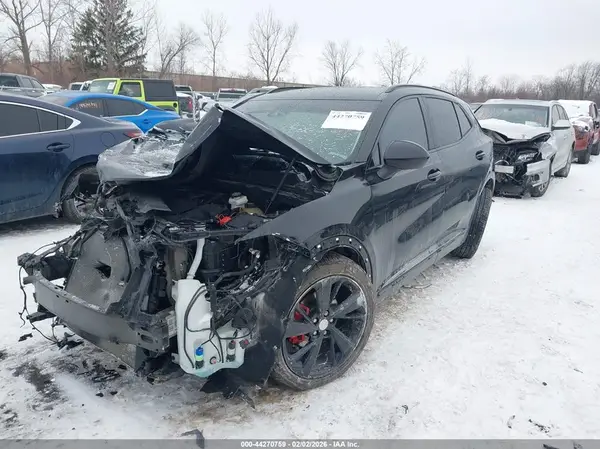 LRBAZLR47MD075454 2021 BUICK ENVISION - Image 2