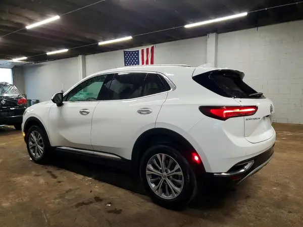 LRBAZLR47ND158626 2022 BUICK ENVISION - Image 2