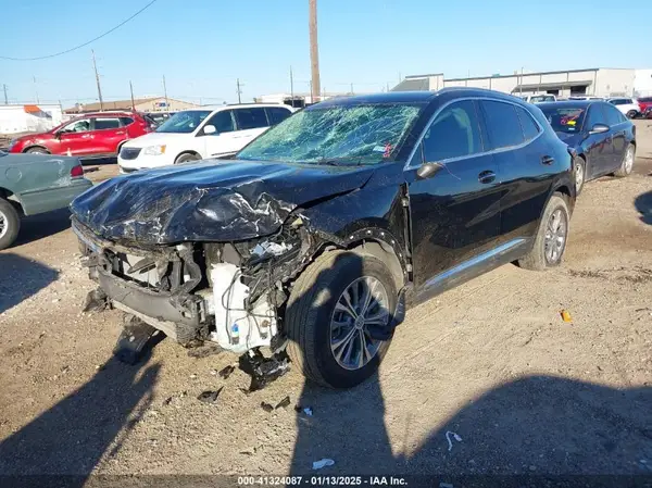 LRBAZLR47ND161588 2022 BUICK ENVISION - Image 2
