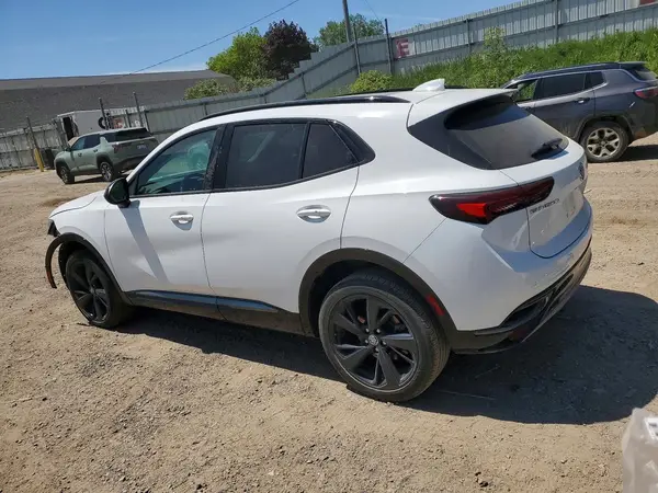 LRBAZLR48ND114165 2022 BUICK ENVISION - Image 2