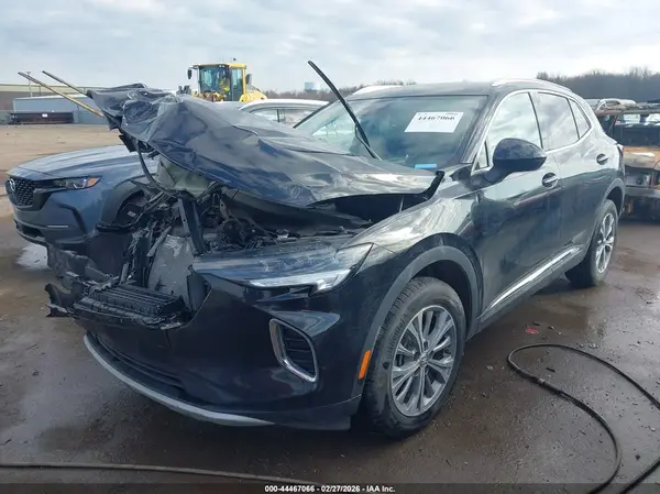 LRBAZLR48PD030463 2023 BUICK ENVISION - Image 2