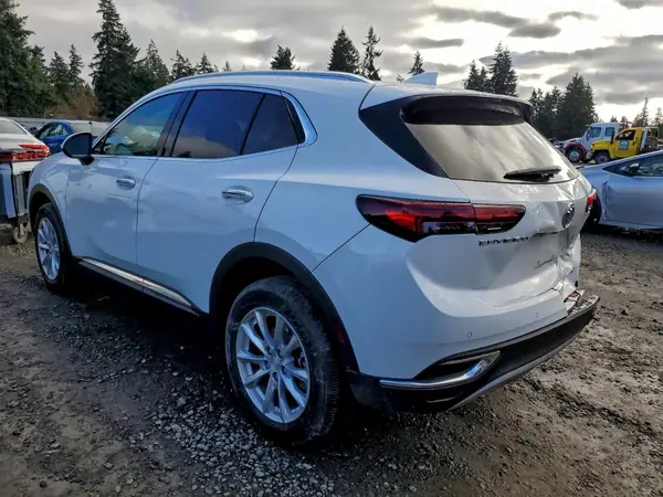 LRBAZLR49MD103609 2021 BUICK ENVISION - Image 2