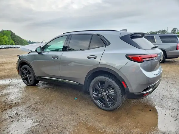 LRBAZLR49ND009974 2022 BUICK ENVISION - Image 2