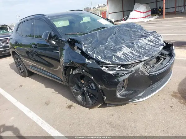 LRBAZLR49ND064912 2022 BUICK ENVISION - Image 1