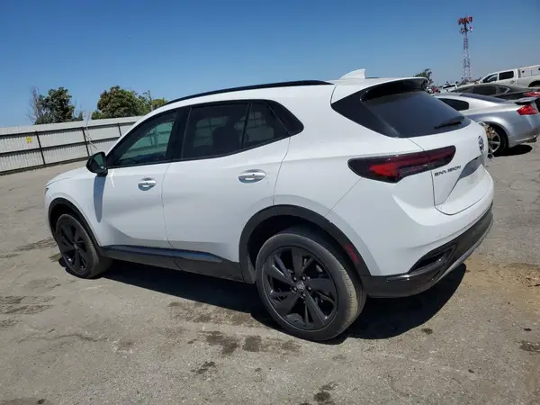 LRBAZLR49ND128351 2022 BUICK ENVISION - Image 2