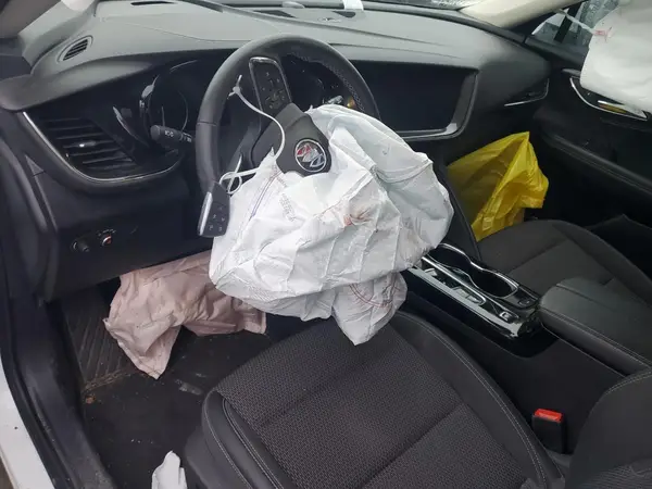 LRBAZLR4XND158555 2022 BUICK ENVISION - Image 8