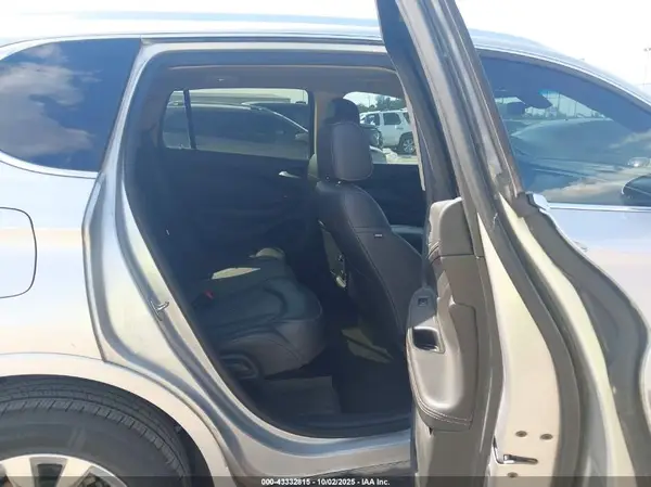 LRBFX1SA0JD006231 2018 BUICK ENVISION - Image 8