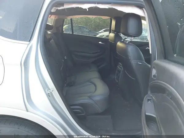 LRBFX1SA0JD007668 2018 BUICK ENVISION - Image 8