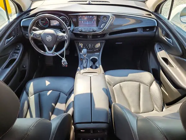 LRBFX1SA0JD010456 2018 BUICK ENVISION - Image 8