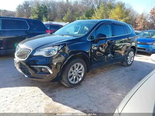 LRBFX1SA0JD083519 2018 BUICK ENVISION - Image 2