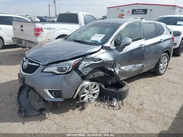 LRBFX1SA0LD225290 2020 BUICK ENVISION - Image 2