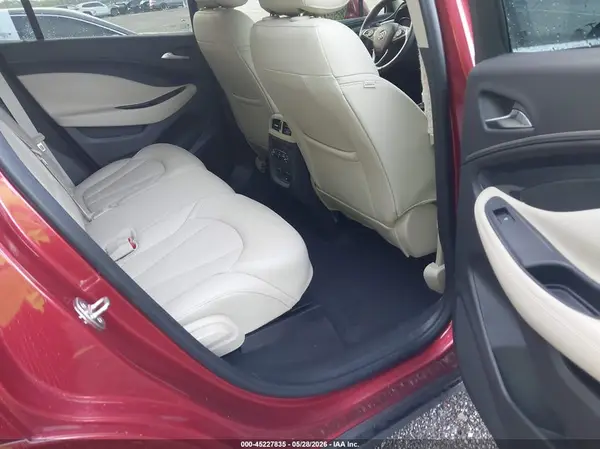 LRBFX1SA1JD009123 2018 BUICK ENVISION - Image 8