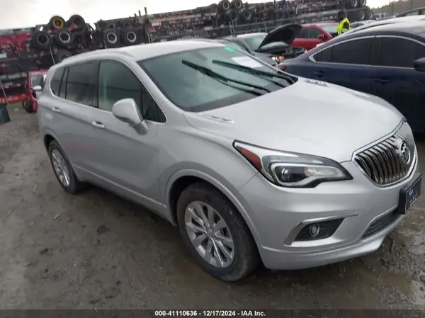 LRBFX1SA1JD016816 2018 BUICK ENVISION - Image 1
