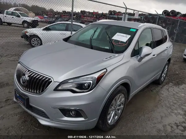 LRBFX1SA1JD016816 2018 BUICK ENVISION - Image 2