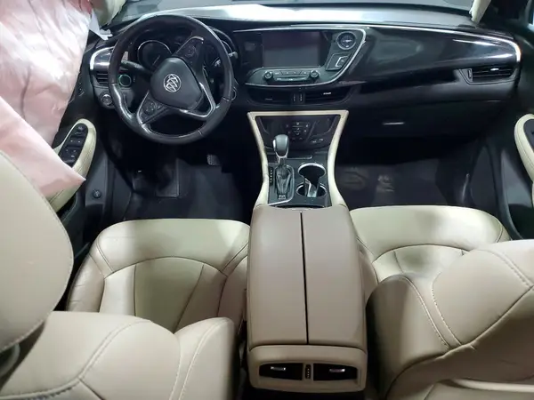 LRBFX1SA1JD028612 2018 BUICK ENVISION - Image 8