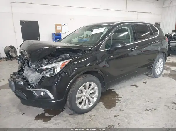 LRBFX1SA2JD007252 2018 BUICK ENVISION - Image 2