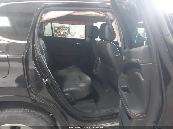 LRBFX1SA2JD007252 2018 BUICK ENVISION - Image 8