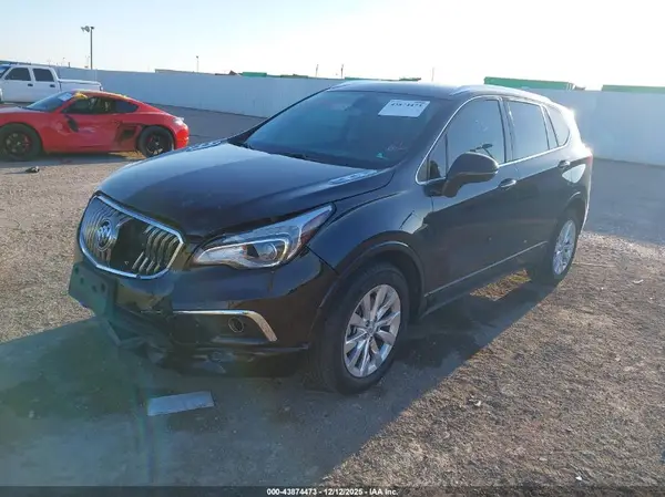 LRBFX1SA2JD010491 2018 BUICK ENVISION - Image 2